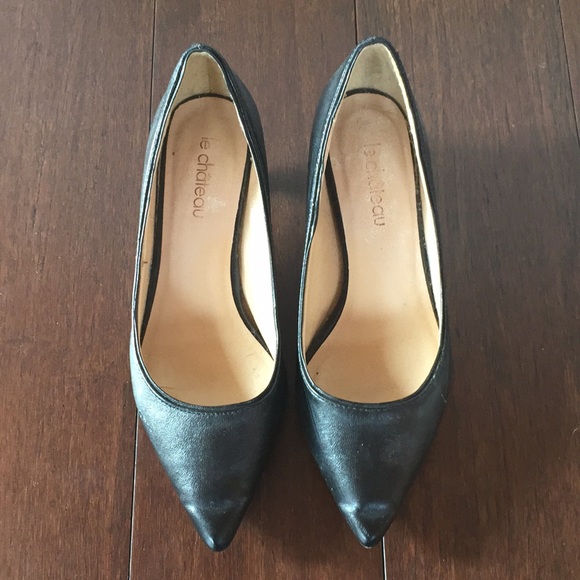 Le Chateau Kitten Heels - Picture 1 of 8